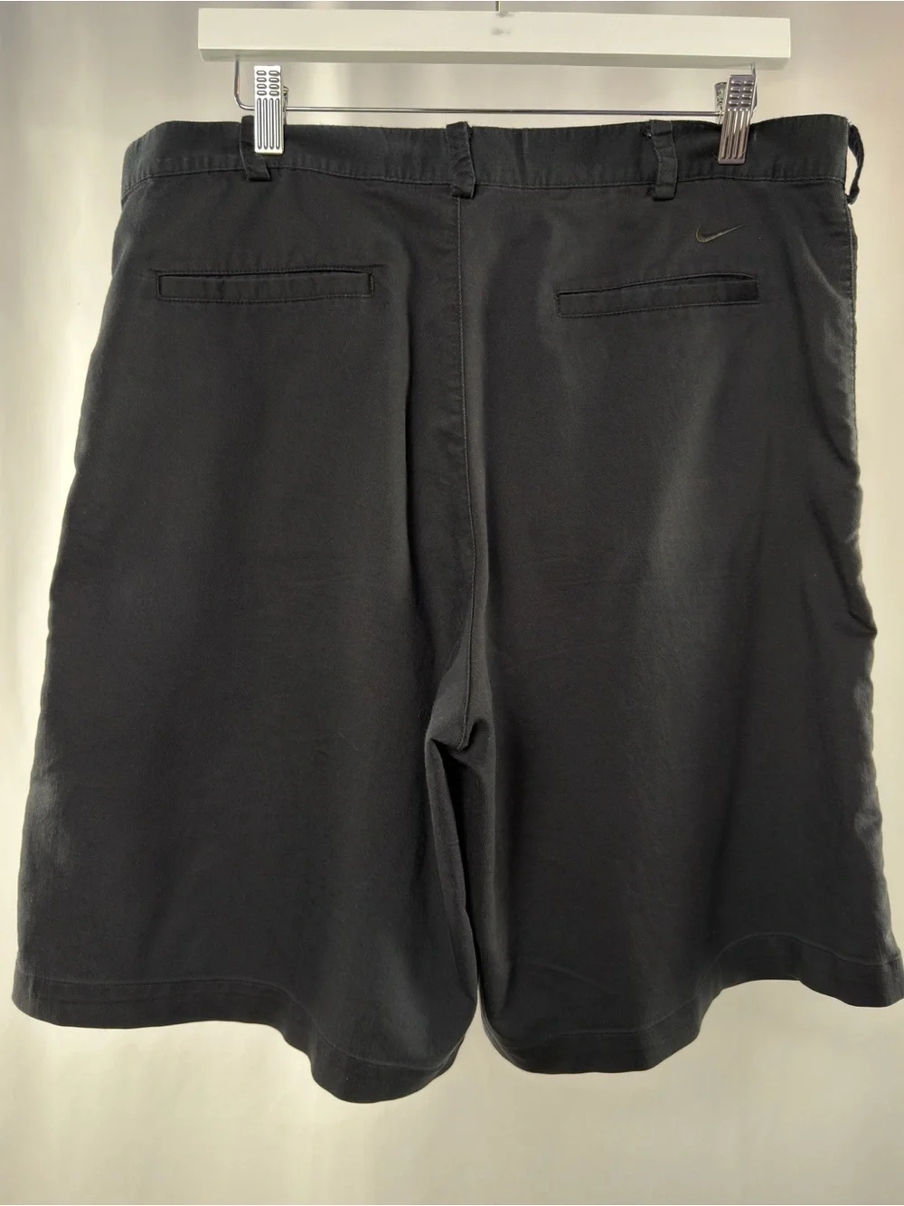 Nike Golf Cotton Blend‎ Flat-Front Men's Shorts in Black Size 36